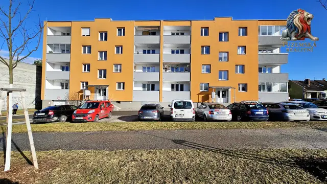 Byt 3+kk s garážovým stáním, klimatizací, v Neředíně v Olomouci. — fotografie 3