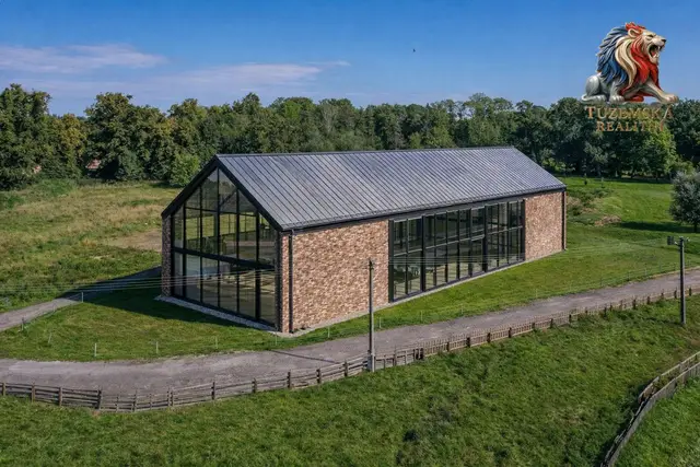 Výjimečný areál s obrovským potenciálem u Opavy | 12 000 m&sup2; | 7 990 000 Kč — fotografie 3