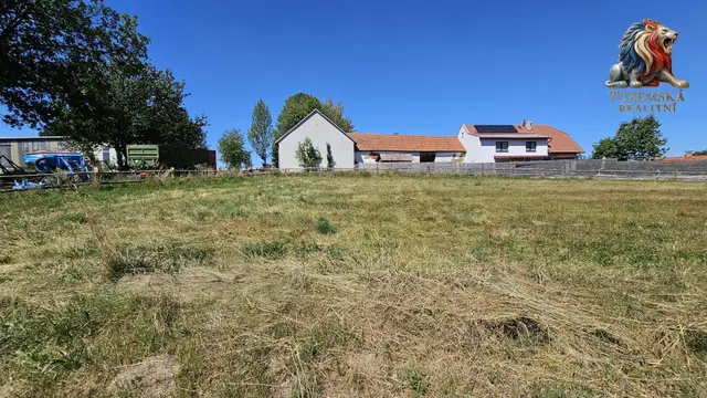 Stavební pozemek č.4 na RD v Chmelné, Nová Cerekev u Pelhřimova. — fotografie 2