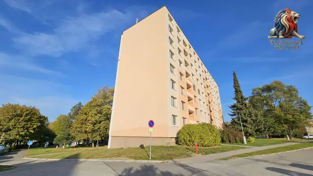 Zrekonstruovaný, vybavený byt 3+1 na super místě s výhledem  na Boskovice. — fotografie 4