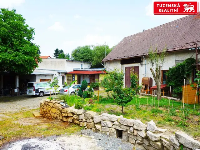 Skladové prostory, výrobní prostory, kancelářské prostory a rozestavěný objekt k bydlení. — fotografie 5