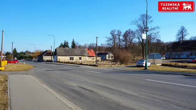 Vyberte si, na které straně pozemku si postavíte nový rodinný dům v obci Jedlová — fotografie 2