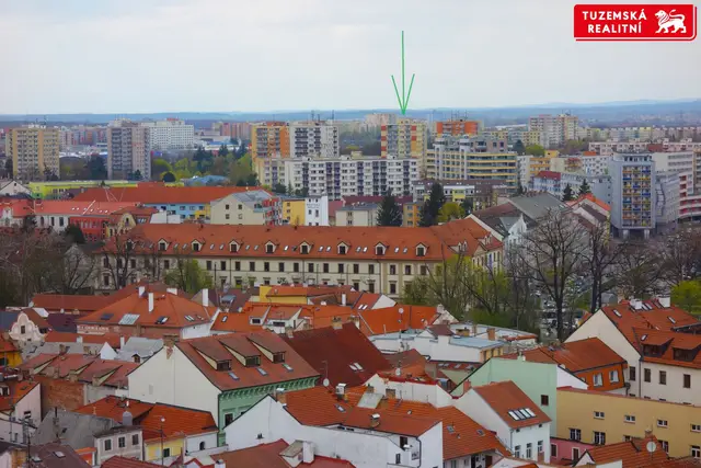 Bezbariérový zrekonstruovaný byt 2+1 s balkónem u Pražského Předměstí. — fotografie 5