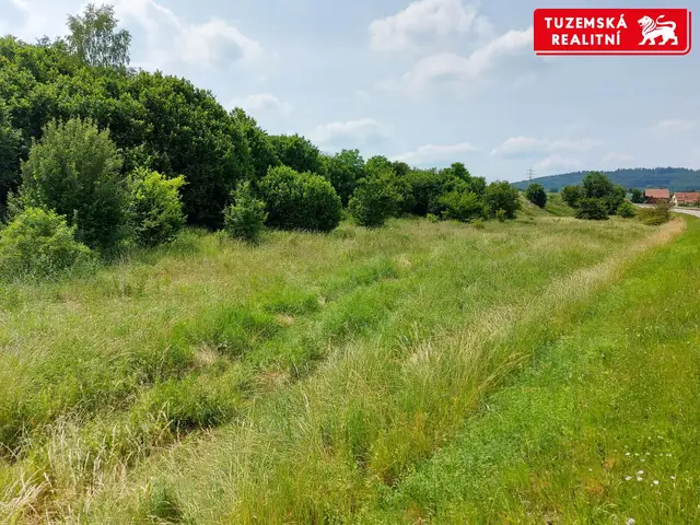 Stavební pozemek na výrobní a skladovací haly, kanceláře atd. v Šebrově mezi Blanskem a Brnem. — fotografie 4