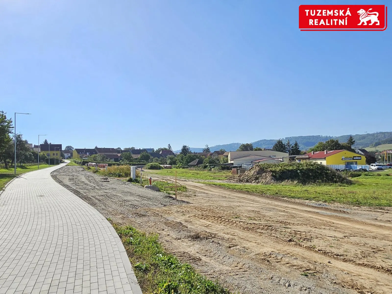 Stavební pozemek č. 6, o ploše 1071 m2 na rodinný dům v Ráječku u Blanska