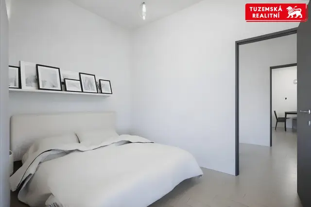 Oáza klidu a luxusu v srdci Jeseníků: Váš nový horský byt 2+kk, 59m2, v projektu Údolí Rejhotice. — fotografie 5