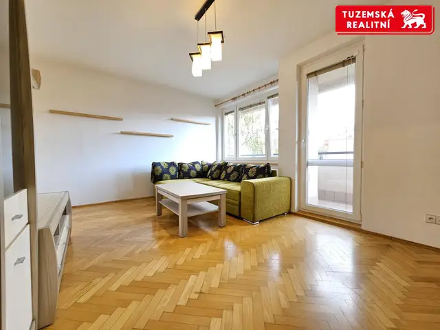Pronájem pěkného částečně vybaveného bytu 2+kk, 53m2, s balkónem v Brně na Lesné. — fotografie 4