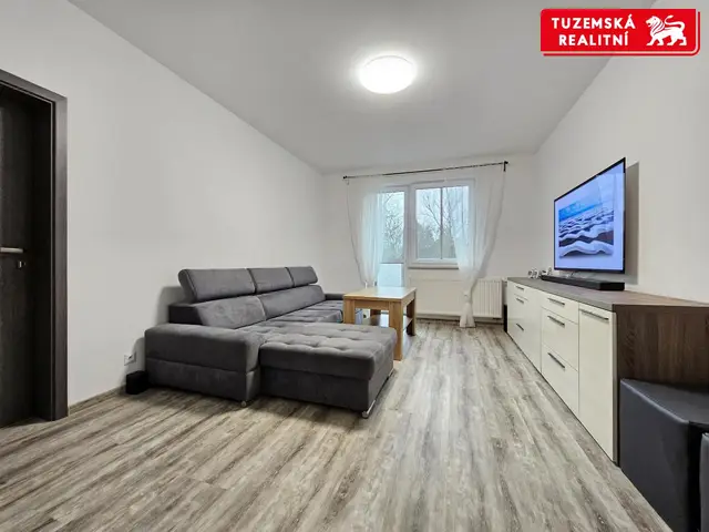 Vymazlený byt  3+1, 81m2, se 3 balkóny, s vlastním topením a výhledem na Flóru v Olomouci. — fotografie 5