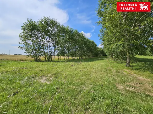 Prodej pozemku 3073 m v malebné obci Lazníky u Přerova — fotografie 2