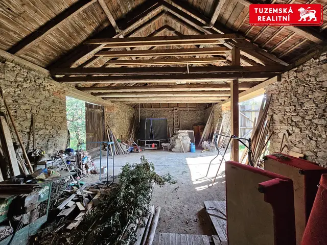Stodola se zahradou v Rozstání — fotografie 5