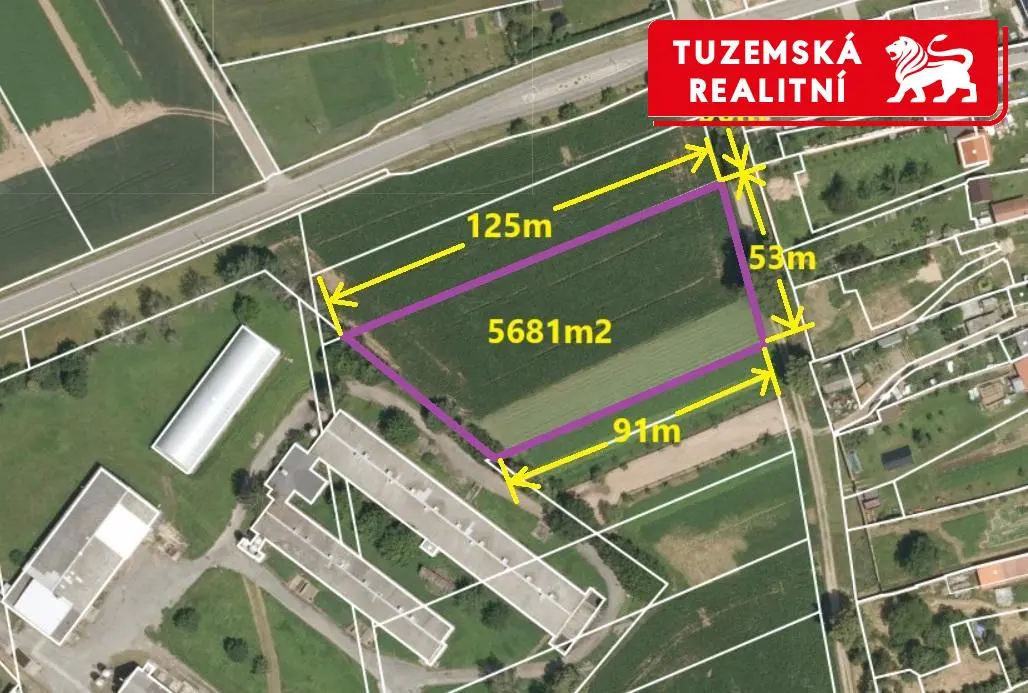 Stavební komerční pozemek 5681m1 na výrobu a skladování v Blatci u Olomouce,