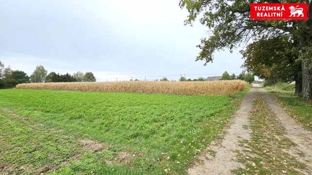 Stavební komerční pozemek 5681m1 na výrobu a skladování v Blatci u Olomouce, — fotografie 5