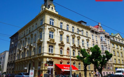 Byt 3+1, 116ms možností 5+1 o 169 m2, Dukelská, Olomouc.