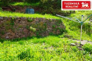 Zrekonstruovaný rodinný dům 3+1, s garáží, s terasou, s uzavřeným dvorkem ve Svitávce.