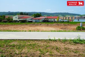 Stavební pozemek č. 4, o ploše 953 m2 na rodinný dům v Ráječku u Blanska