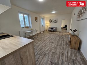 Dům se dvěma zcela samostatnými byty 3+kk a 4+1 v Loučné nad Desnou v Jeseníkách.