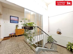 Pronájem pěkného částečně vybaveného bytu 2+kk, 53m2, s balkónem v Brně na Lesné.