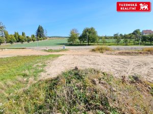 Stavební pozemek č. 6, o ploše 1071 m2 na rodinný dům v Ráječku u Blanska