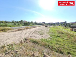 Stavební pozemek č. 6, o ploše 1071 m2 na rodinný dům v Ráječku u Blanska