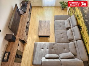 Velký, pěkný, mezonetový byt 4+kk o 101m2, s balkónem a hezkým výhledem v Blansku.