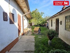 Bezbariérový rodinný dům 4+kk s velkou zahradou v Benátkách u Olomouce.