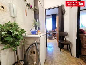 Družstevní byt 1+1, se 2 lodžiemi s hezkým výhledem na Olomouc, na ulici Politických vězňů.