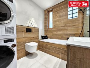 Zrekonstruovaný byt 3+1 se zahradou, tepelným čerpadlem, klimatizací a parkováním v Olomouci .