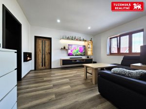 Zrekonstruovaný byt 3+1 se zahradou, tepelným čerpadlem, klimatizací a parkováním v Olomouci .