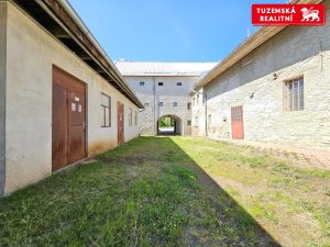 Unikátní prostor v srdci Hané: Váš nový domov, kancelář. Mladějovice u Šternberka