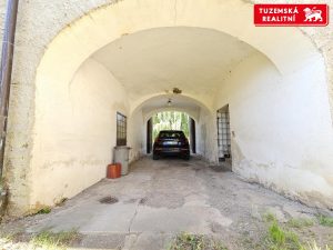 Unikátní prostor v srdci Hané: Váš nový domov, kancelář. Mladějovice u Šternberka