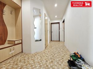 Byt 3+1 v Lutíně. Klid a příroda, do Olomouce kousek..
