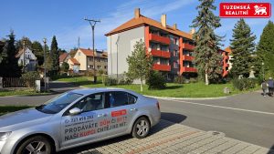 Pěkný zrekonstruovaný byt 2+1 o 59m2, v hezkém revitalizovaném bytovém domě ve Velkých Opatovicích.