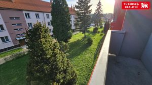 Pěkný zrekonstruovaný byt 2+1 o 59m2, v hezkém revitalizovaném bytovém domě ve Velkých Opatovicích.