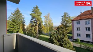 Pěkný zrekonstruovaný byt 2+1 o 59m2, v hezkém revitalizovaném bytovém domě ve Velkých Opatovicích.