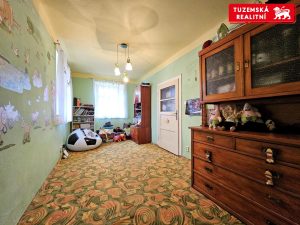 Diamant mezi pozemky se zemědělskou usedlostí, Kořenec u Boskovic.