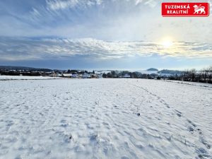 Diamant mezi pozemky se zemědělskou usedlostí, Kořenec u Boskovic.