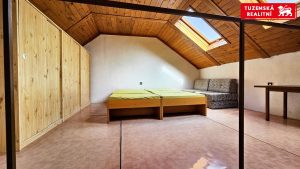 Celozděná chata 2+kk, 61m2, se zahradou, Jevíčko.