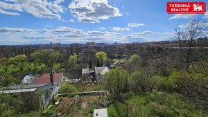 Celoročně obyvatelná zděná chata 5+kk, Brno-Řečkovice.