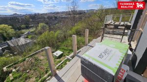 Celoročně obyvatelná zděná chata 5+kk, Brno-Řečkovice.