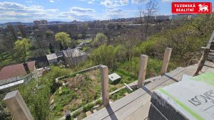 Celoročně obyvatelná zděná chata 5+kk, Brno-Řečkovice.