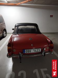 Garážové stání v podzemním parkovišti v centru Olomouce.