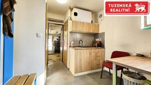 Sklady, výrobní dílny nebo propojené garážování ve Šternberku